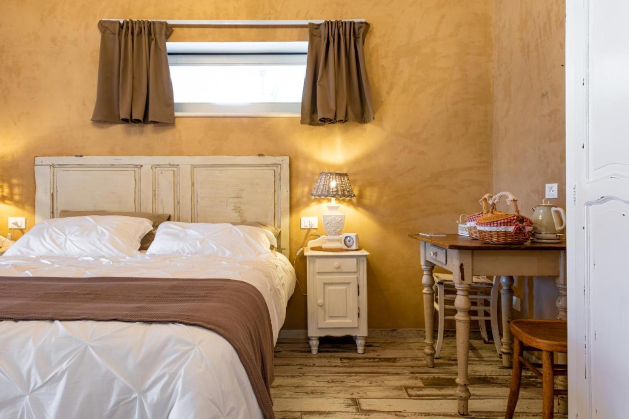 Aria Di Bosco Bed and Breakfast LʼAquila Buitenkant foto